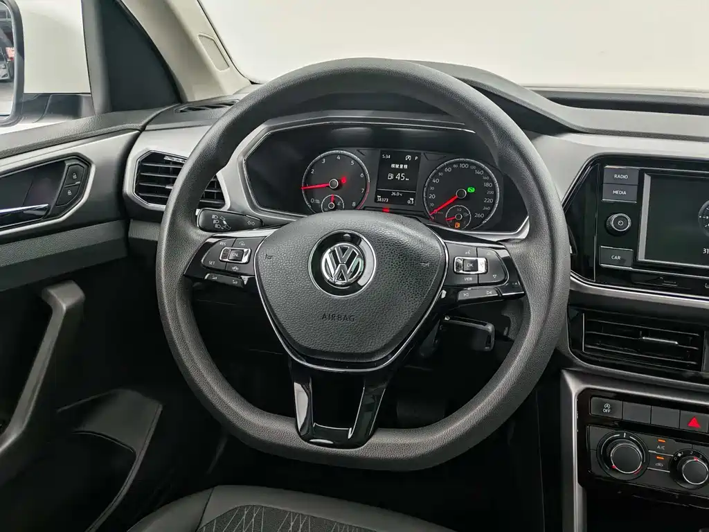 Volkswagen T-Cross 2020 — фото 14