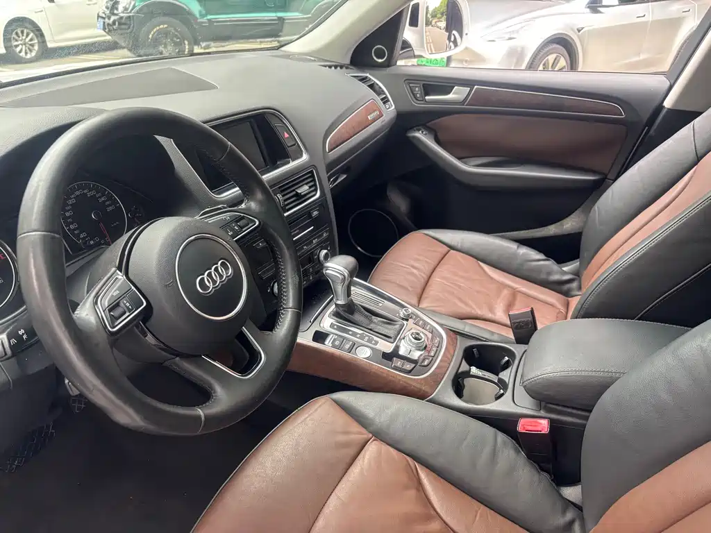 Audi Q5 2016