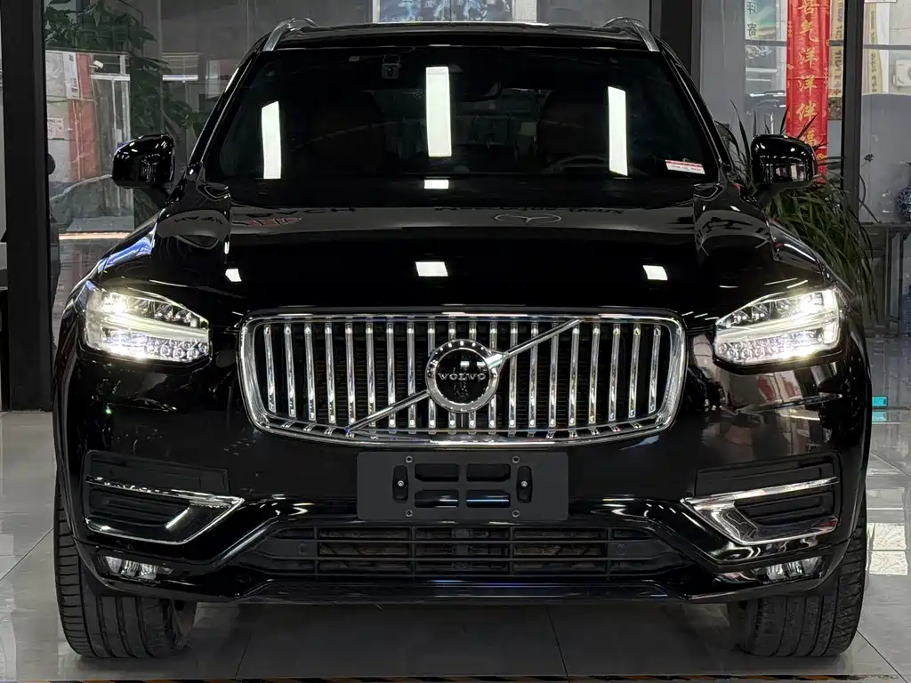 Volvo XC90 2022 — фото 4