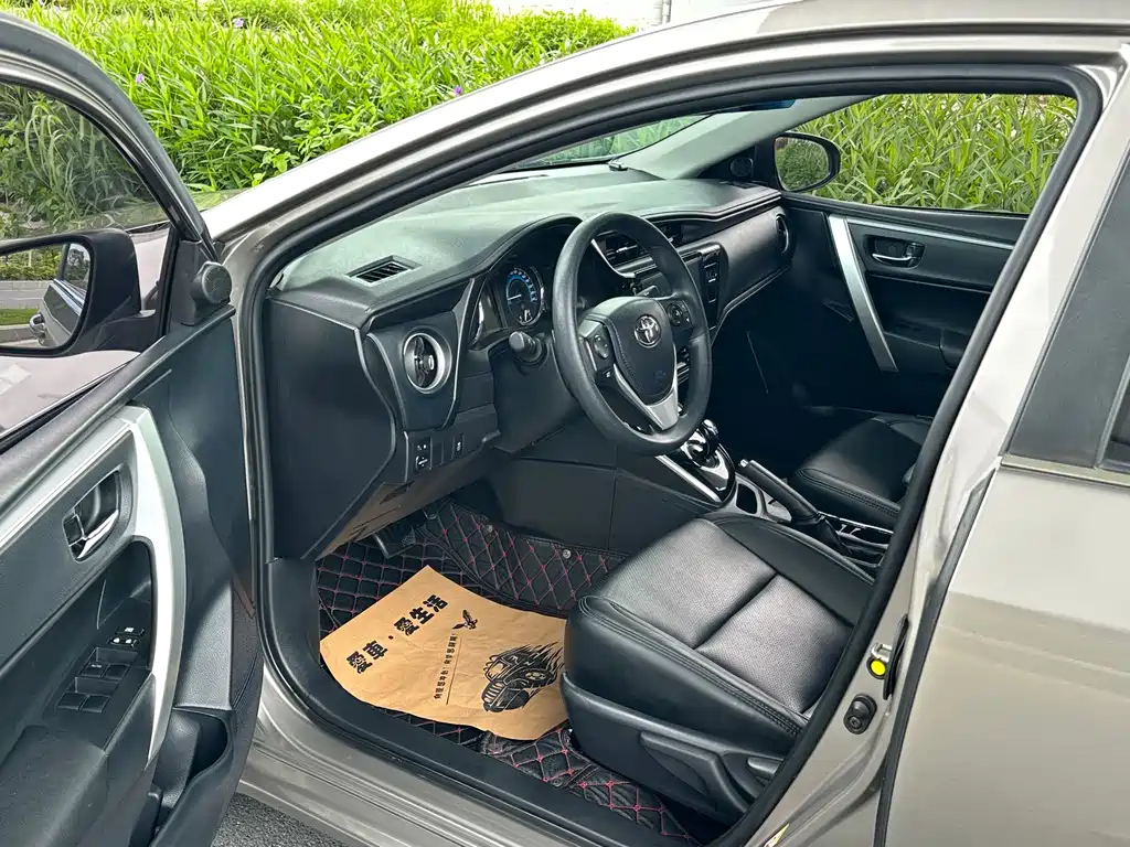 Toyota Corolla 2019 — фото 15