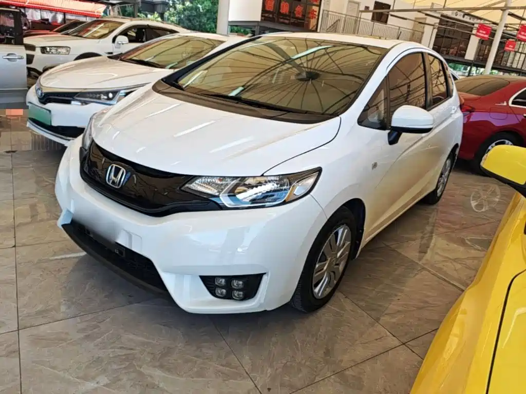 Honda Fit 2017 — фото 2