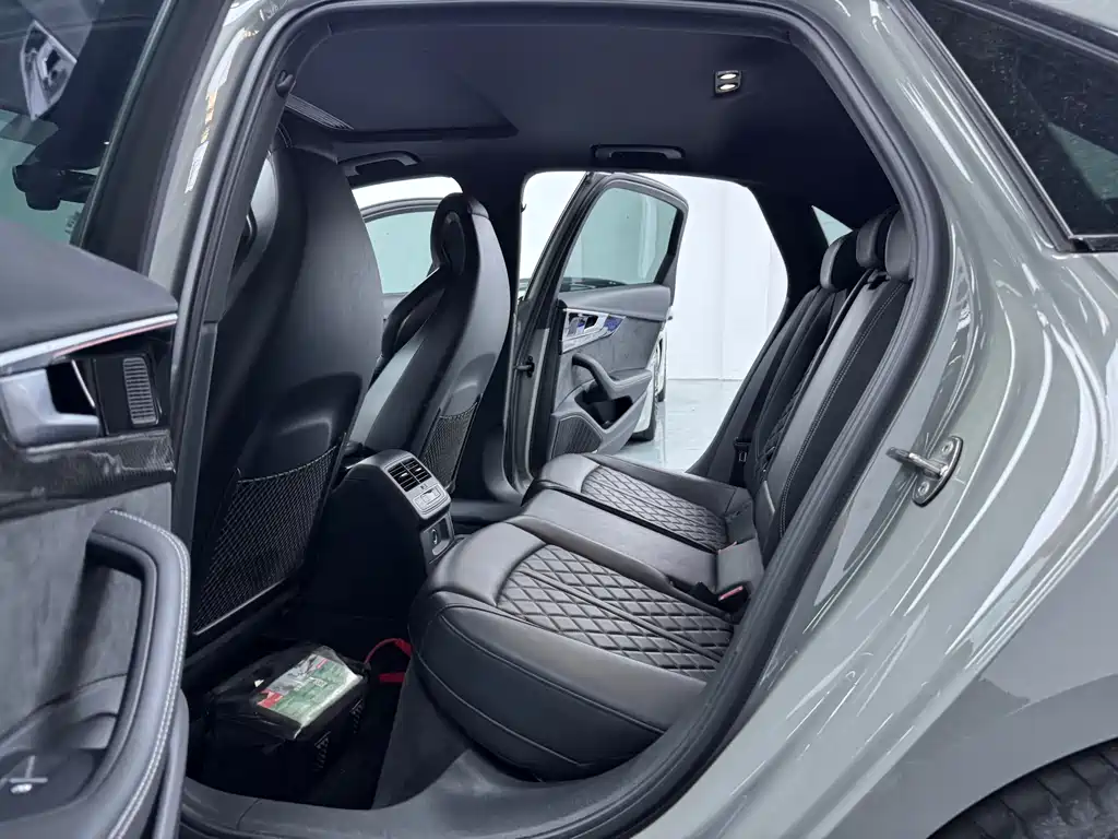 Audi S4 2022