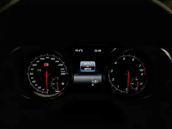 Mercedes-Benz CLA 2018