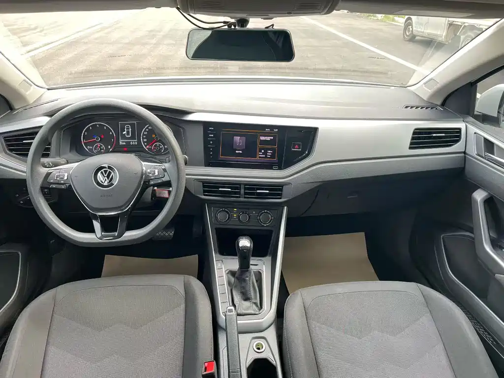 Volkswagen Polo 2022