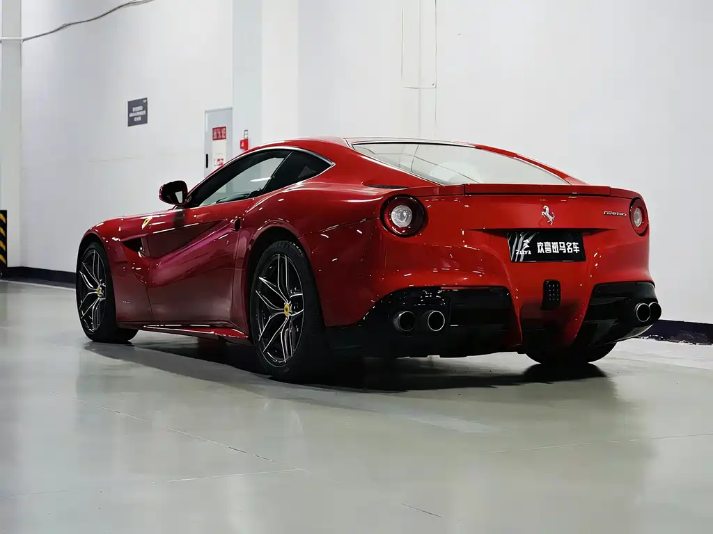 Ferrari F12berlinetta 2014 — фото 4
