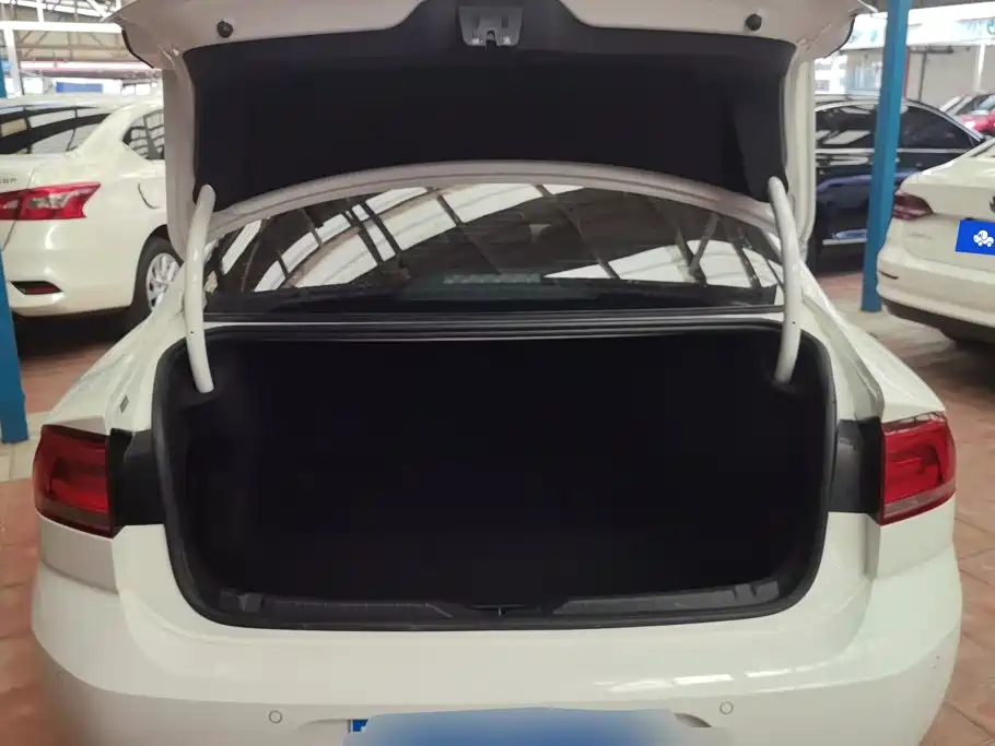 Volkswagen Lamando 2018