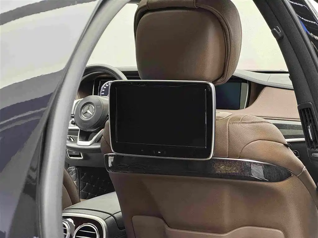 Mercedes-Benz S-Class 2017 — фото 12