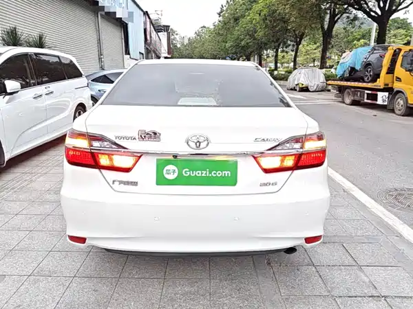 Toyota Camry 2016