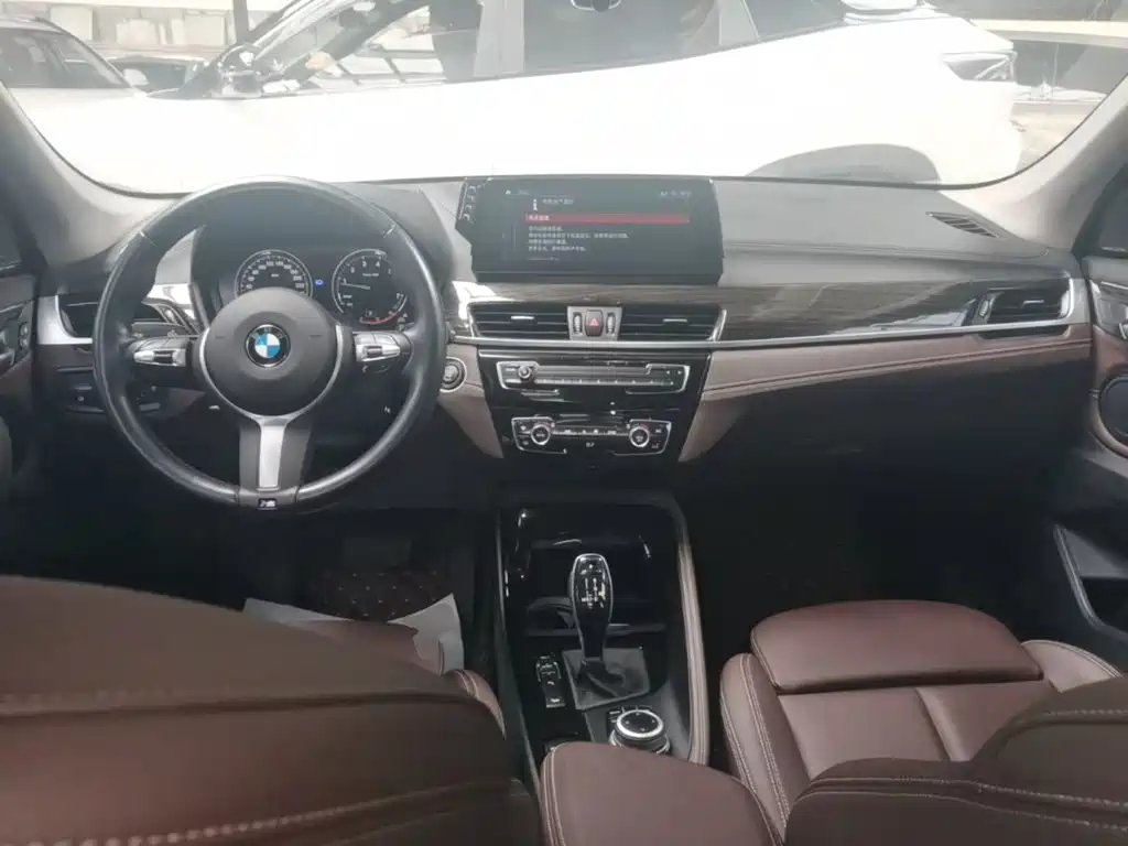 BMW X1 2020 — фото 10