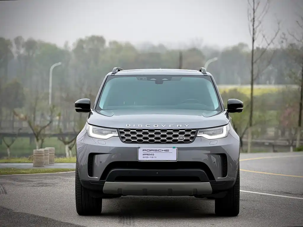 Land Rover Discovery 2024 — фото 2