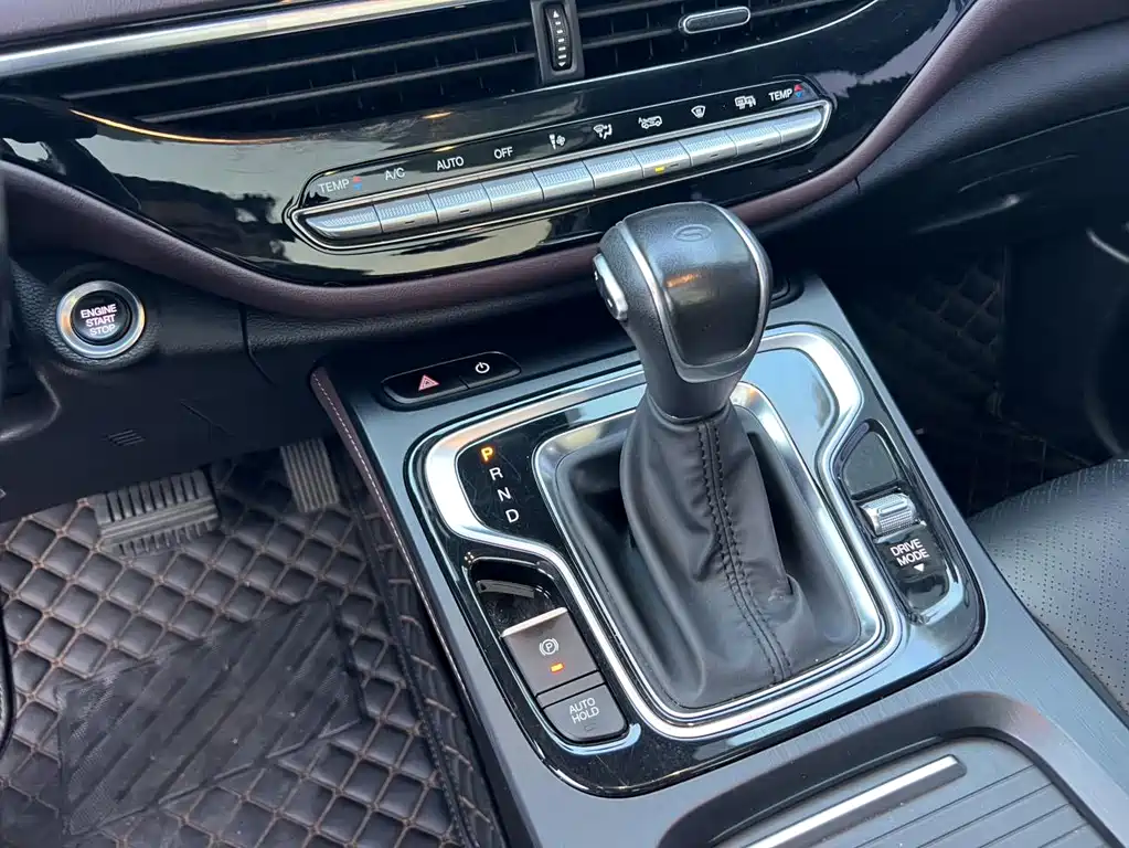 GAC Motor Trumpchi M6 2023 — фото 16