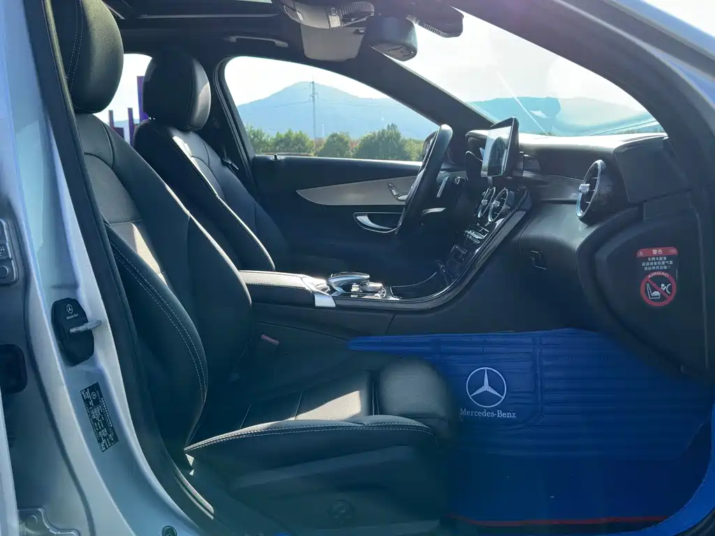 Mercedes-Benz C-Class 2015 — фото 9