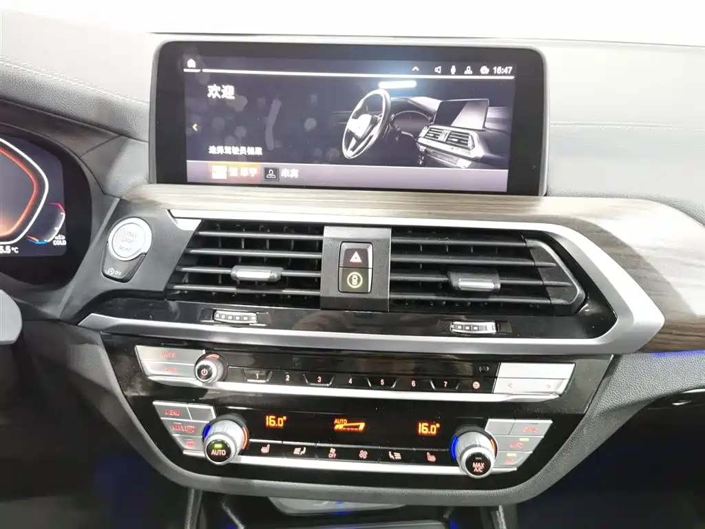 BMW X3 2020 — фото 12