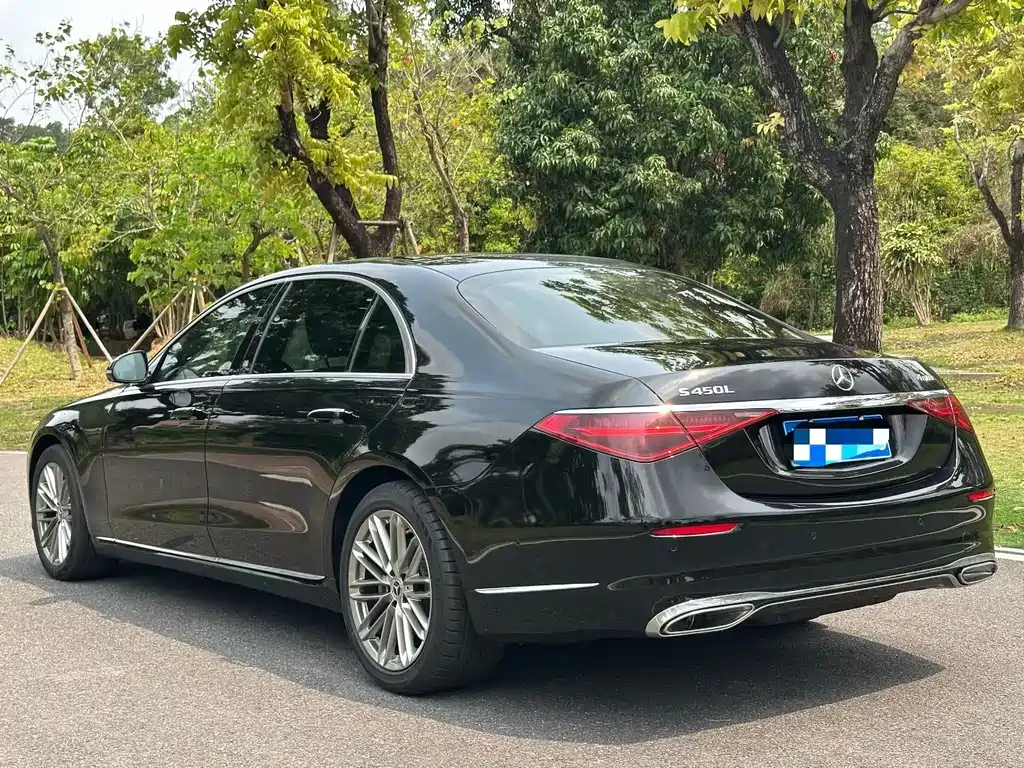 Mercedes-Benz S-Class 2022