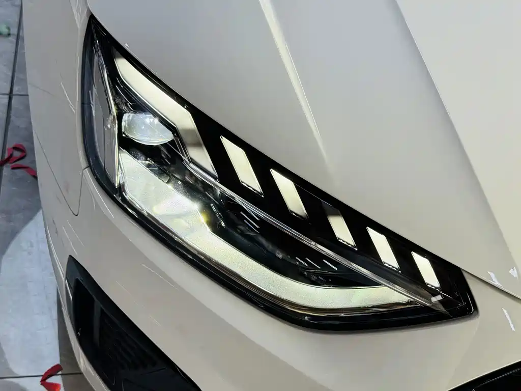 Audi A4L 2024
