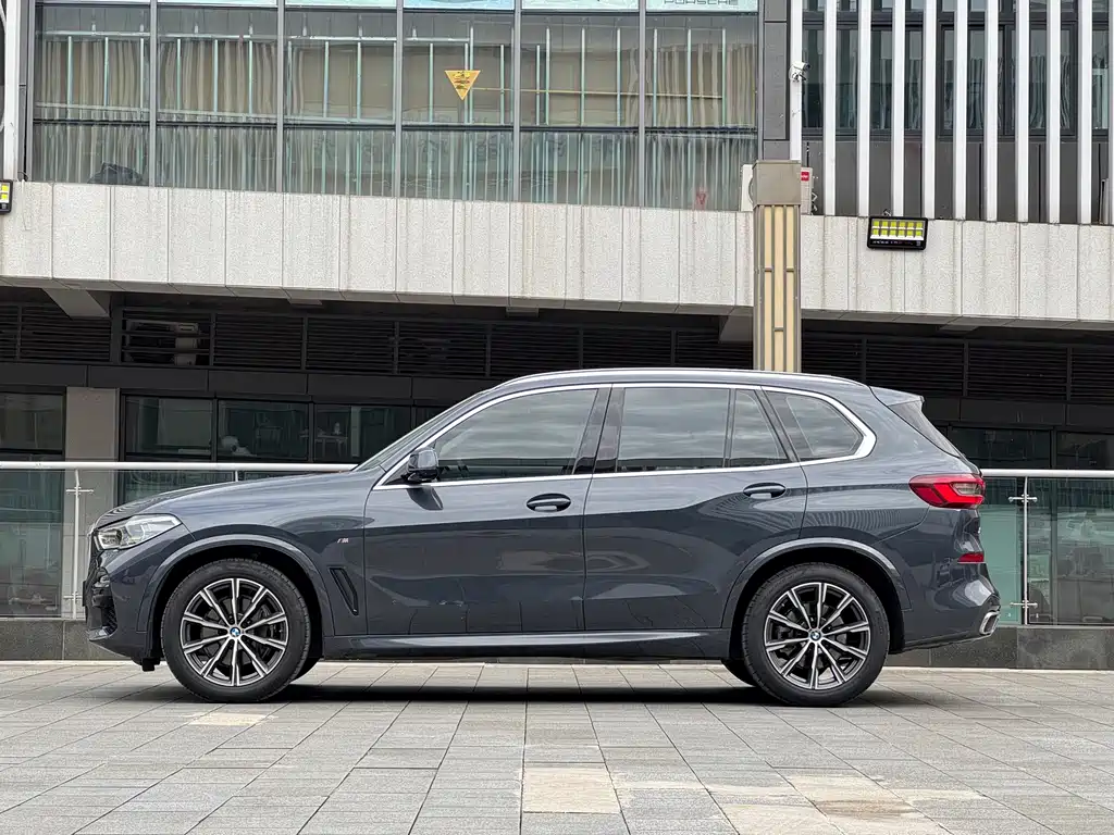 BMW X5 2021 — фото 4