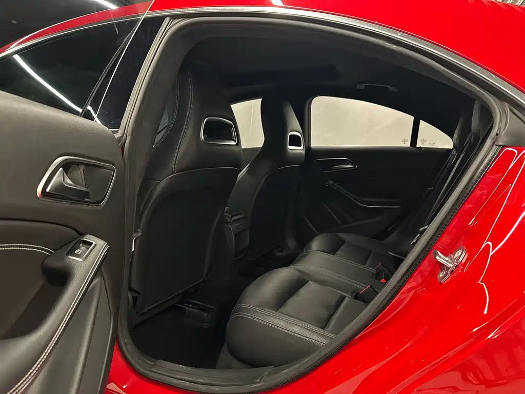 Mercedes-Benz CLA 2018 — фото 11