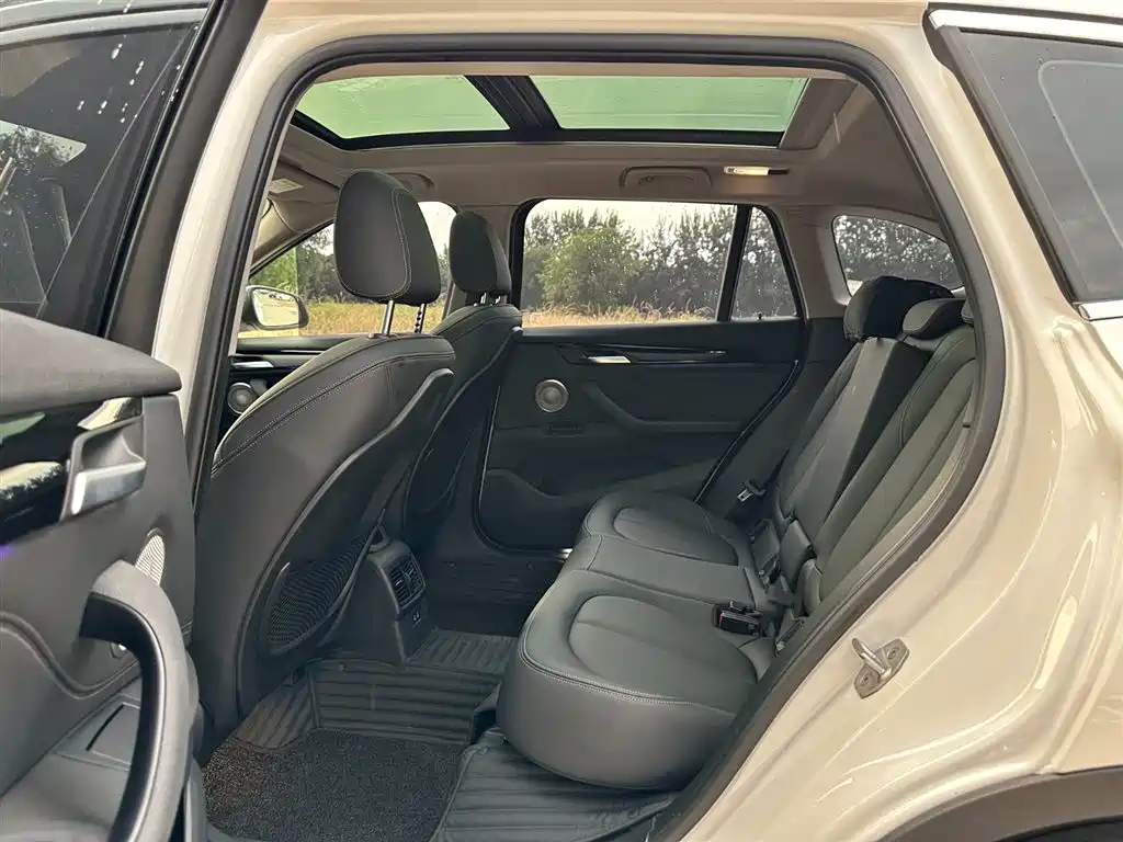 BMW X1 2022 — фото 10
