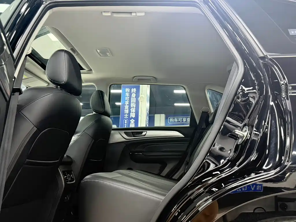 Haval M6 2023 — фото 16