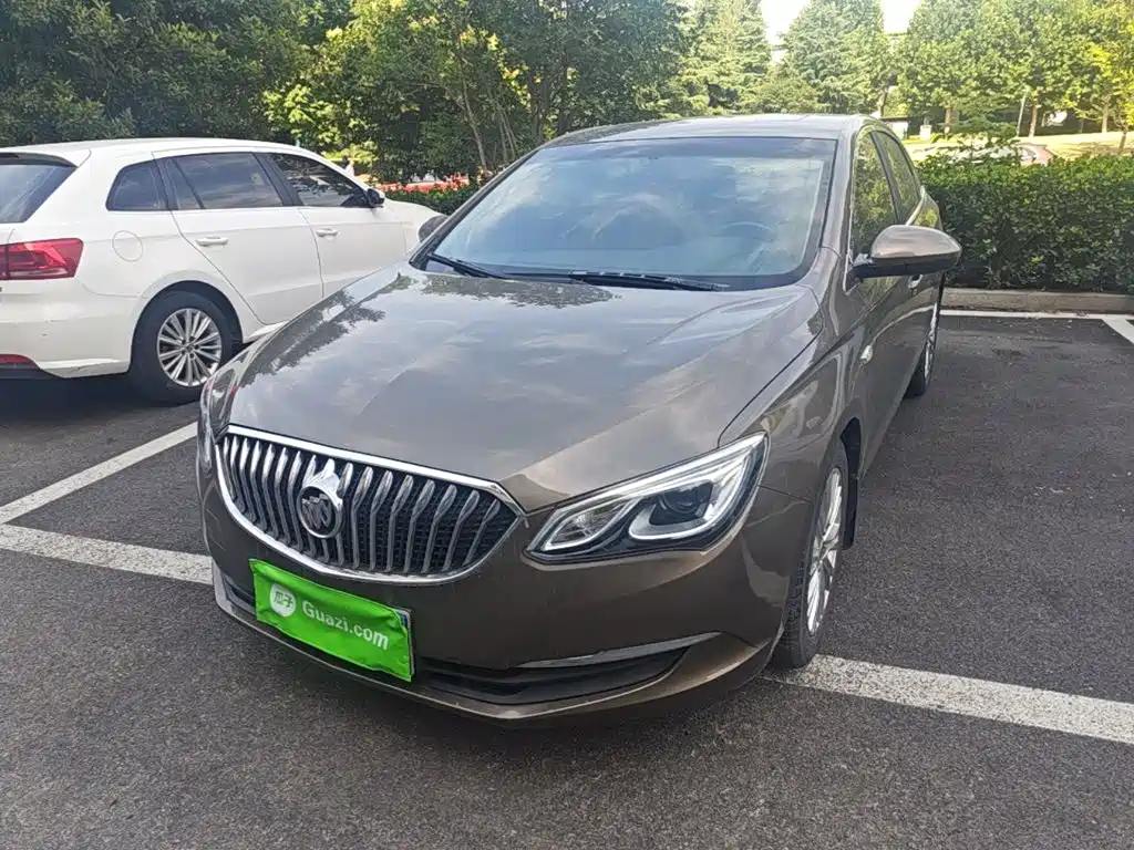 Buick Excelle 2016 — фото 1