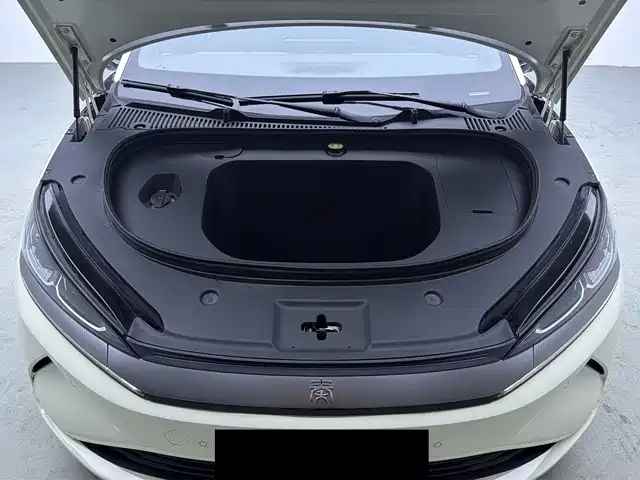 BYD Qin L 2025 — фото 10