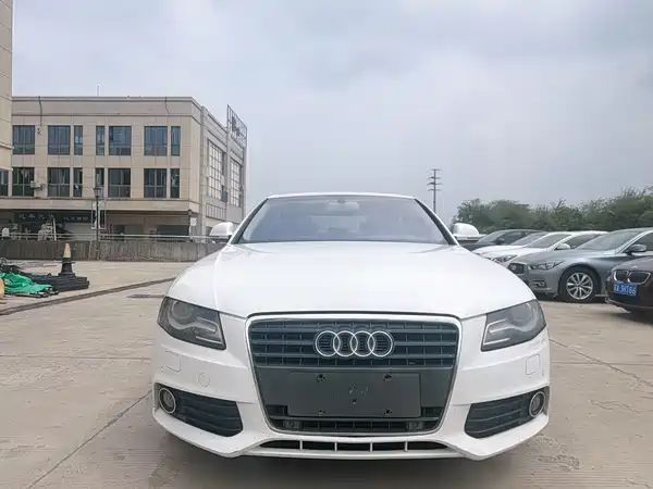 Audi A4L 2012
