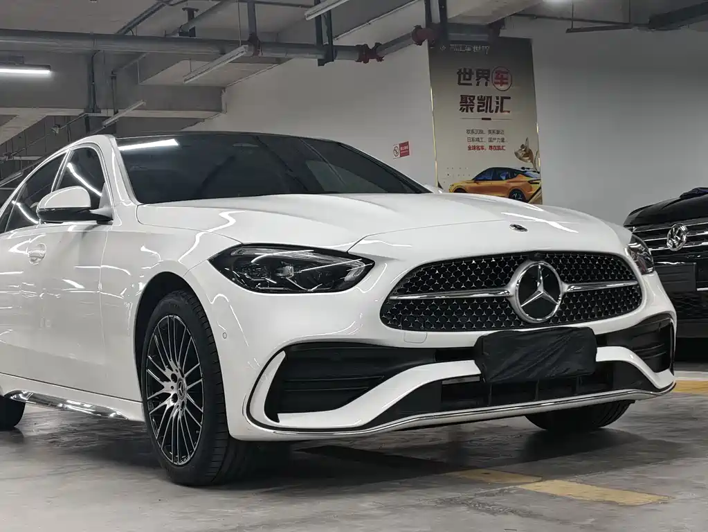 Mercedes-Benz C-Class 2023