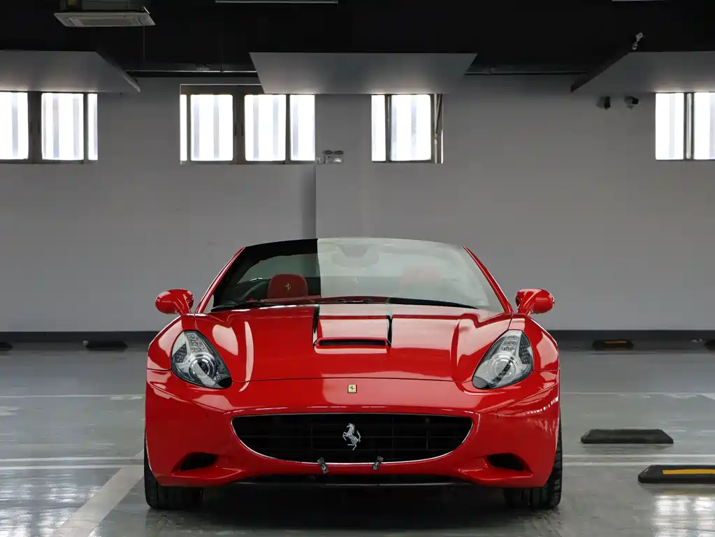 Ferrari California T 2012 — фото 2