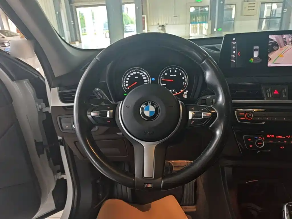BMW X1 2021 — фото 11