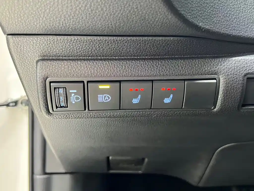 Toyota Corolla 2022 — фото 15