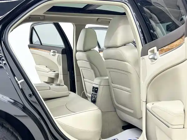 Chrysler 300C 2013