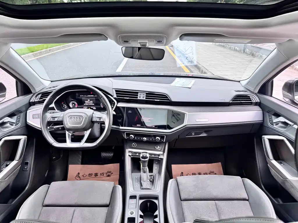 Audi Q3 2022 — фото 13