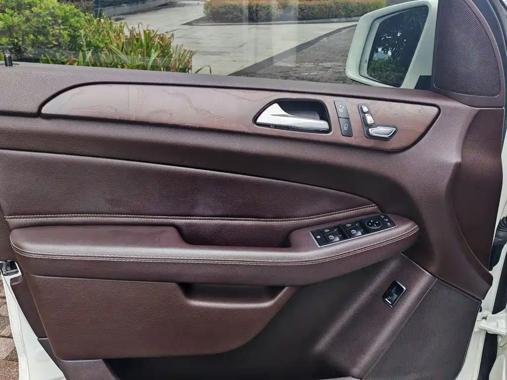 Mercedes-Benz GLE 2017
