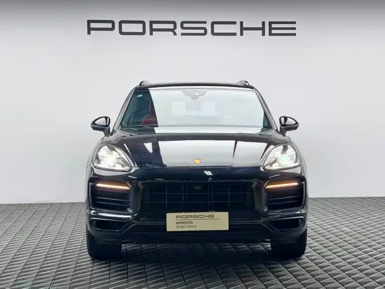 Porsche Cayenne 2022 — фото 2