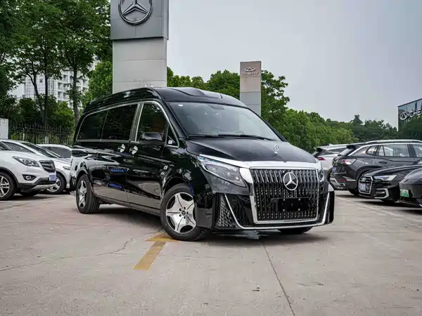 Mercedes-Benz Vito 2024