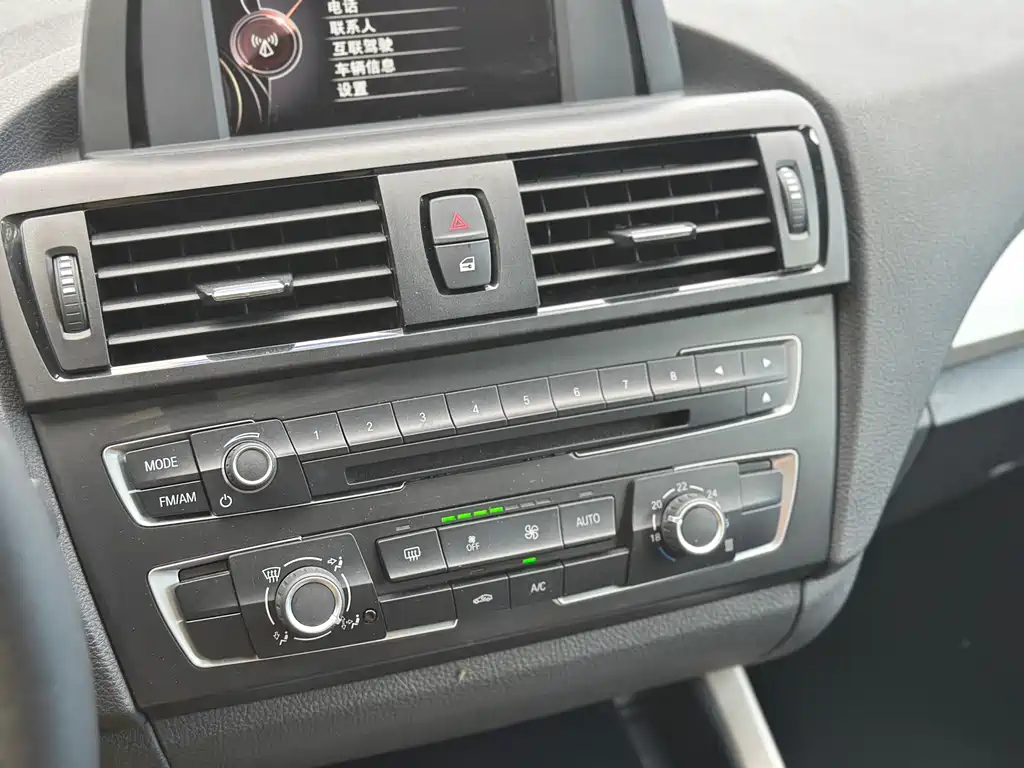 BMW 2 Series 2015 — фото 25