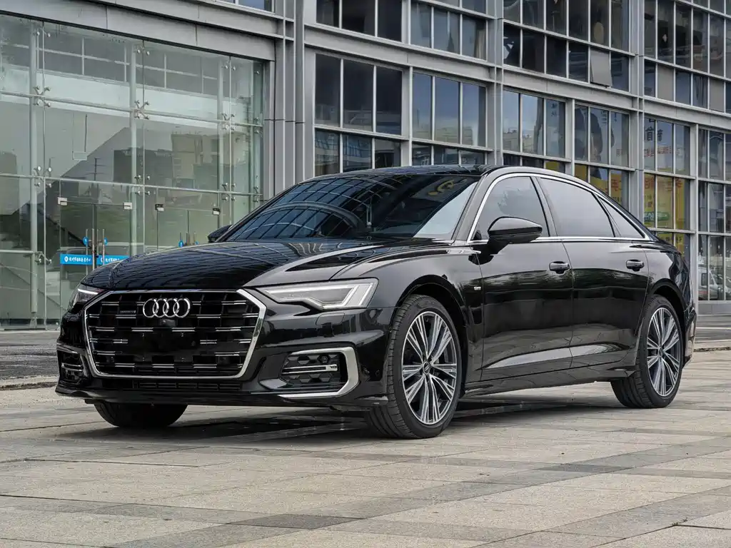 Audi A6L 2024 — фото 1