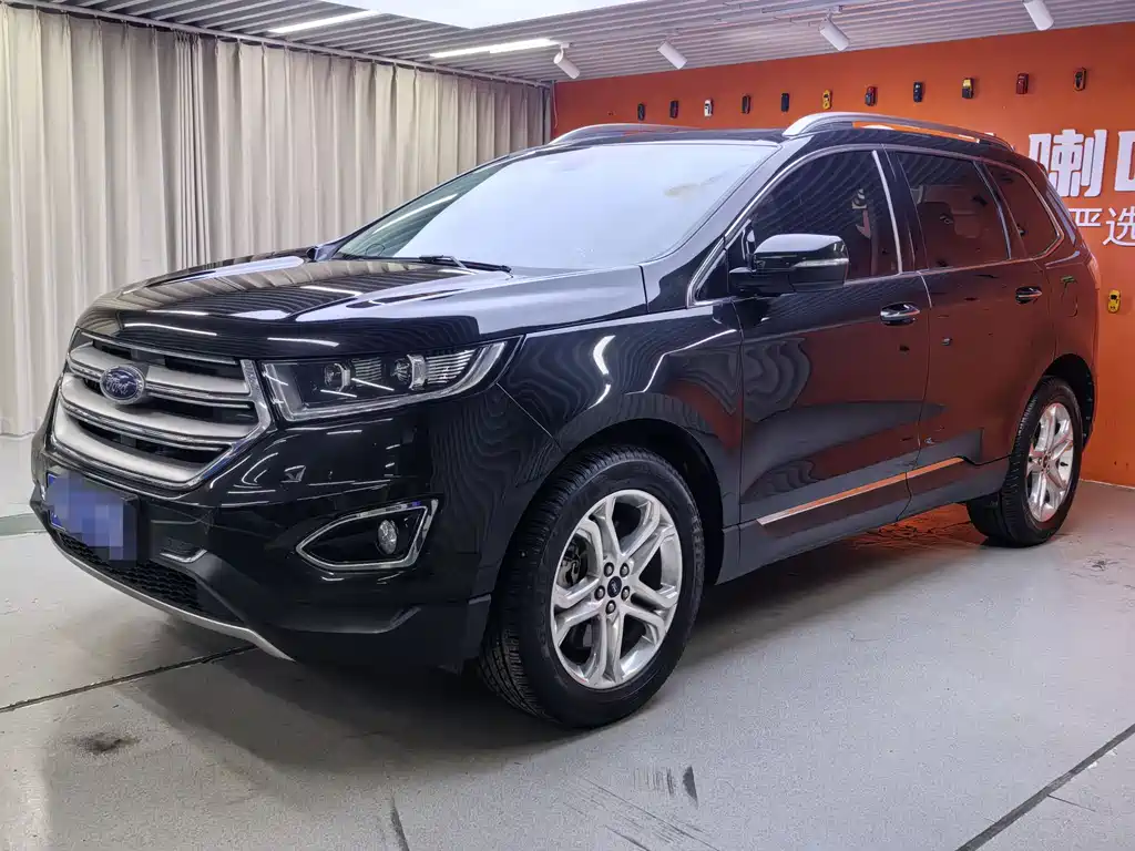 Ford Edge 2016 — фото 1