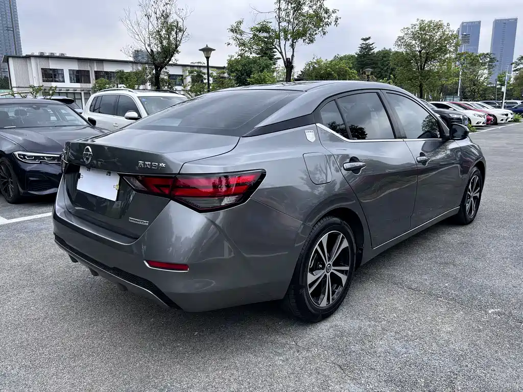 Nissan Sylphy 2019 — фото 12