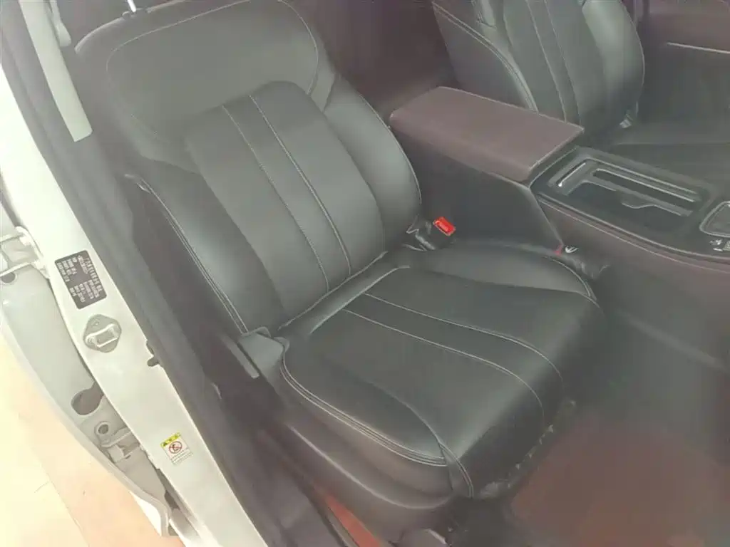 GAC Motor Trumpchi M6 2021 — фото 25