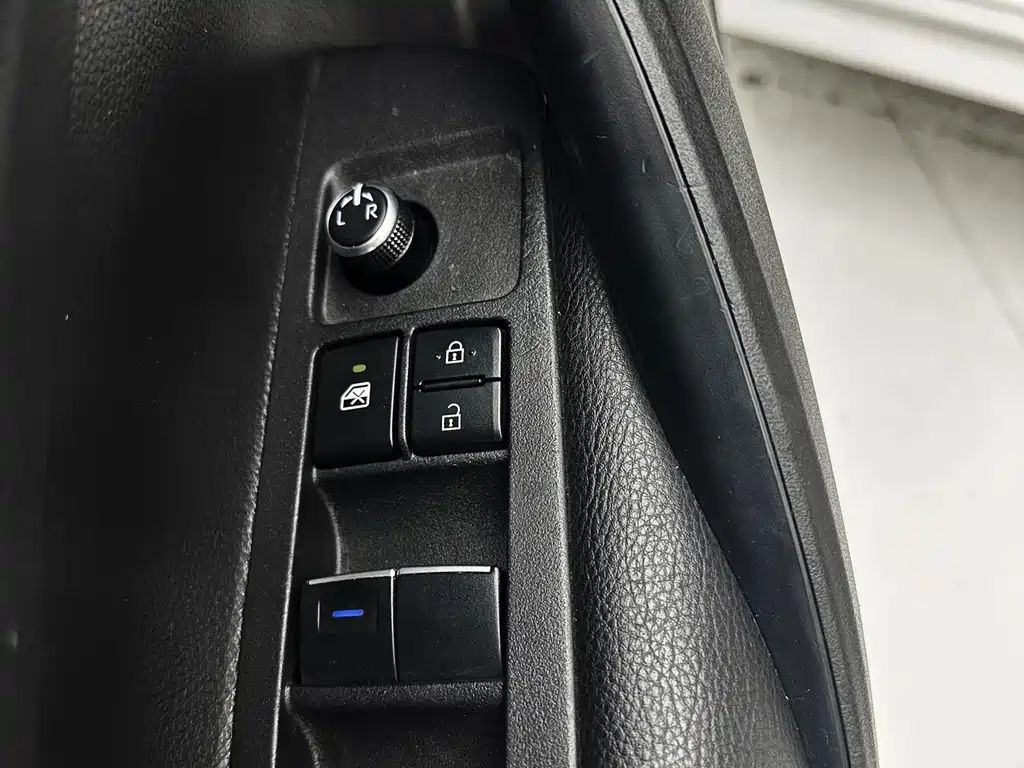 Toyota Levin 2021 — фото 18