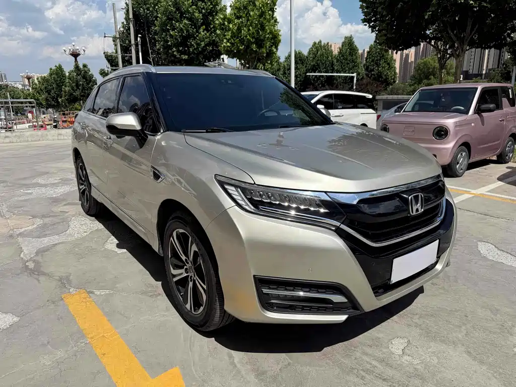 Honda UR-V 2018 — фото 3