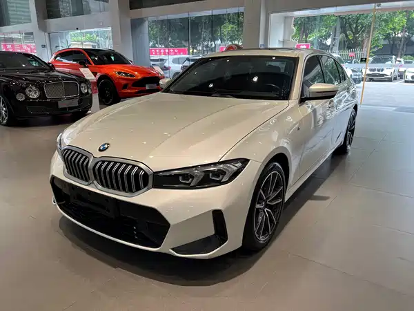 BMW 3 Series 2022