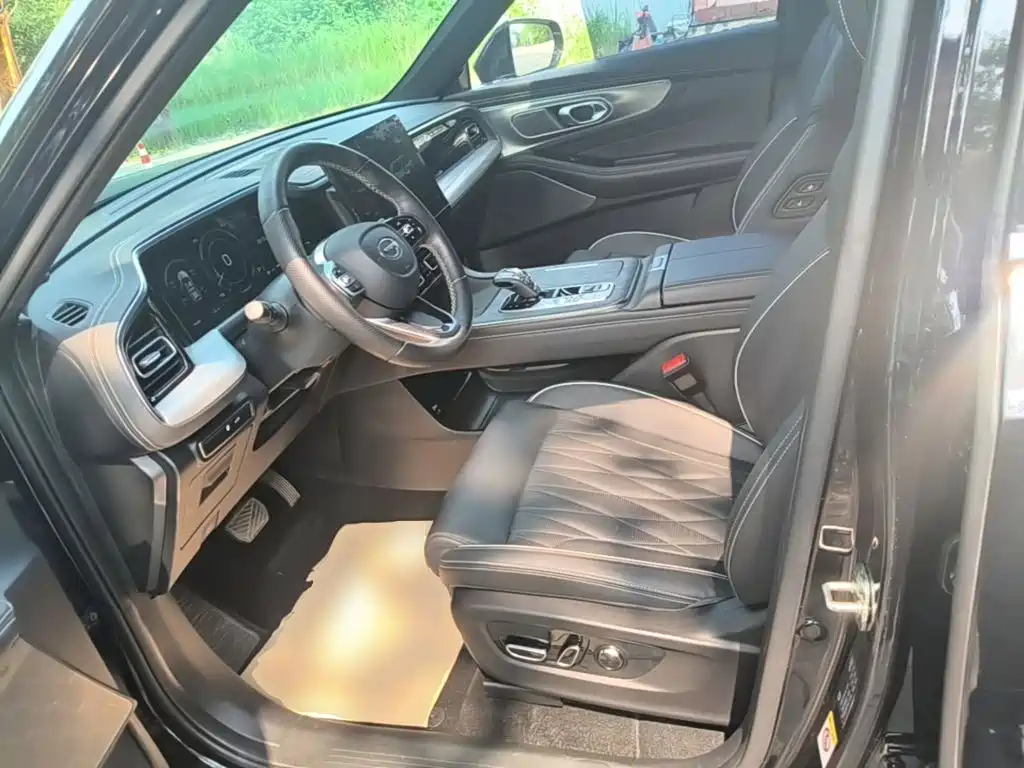 GAC Trumpchi GS8 2023 — фото 15