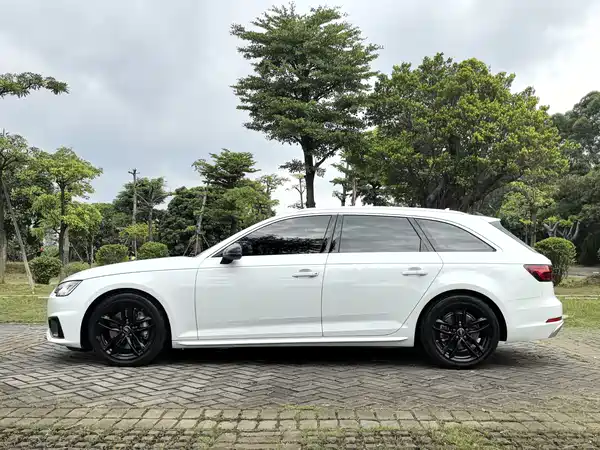 Audi A4 2020