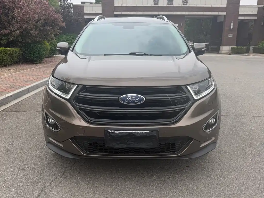 Ford Edge 2018 — фото 2