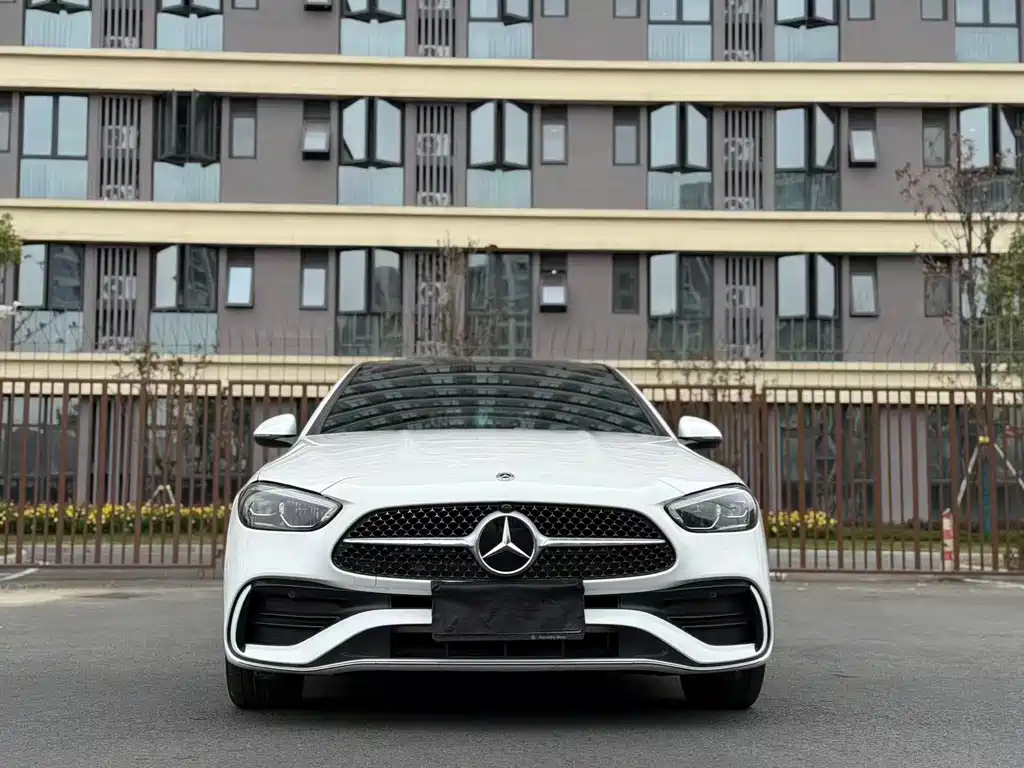 Mercedes-Benz C-Class 2022 — фото 2