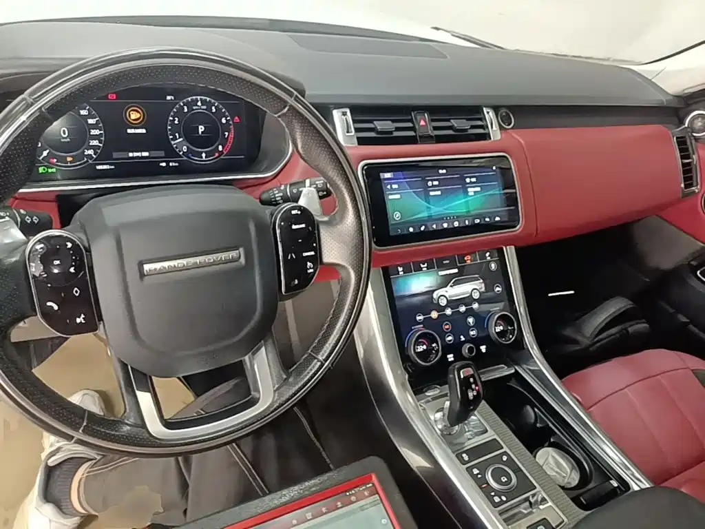 Land Rover Sport 2019 — фото 10