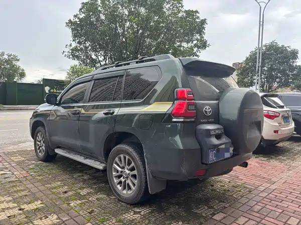 Toyota Prado 2019