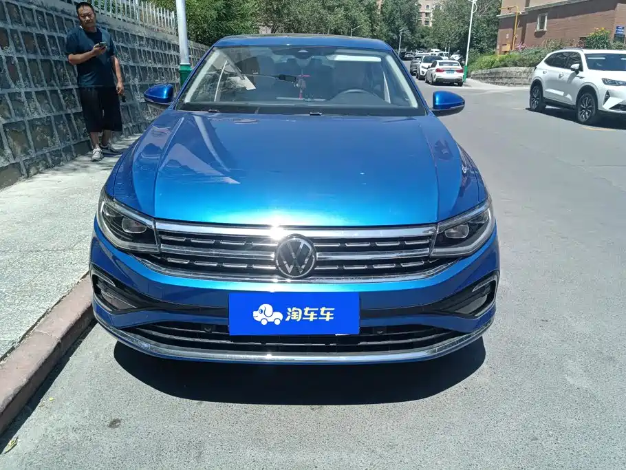 Volkswagen Bora 2023